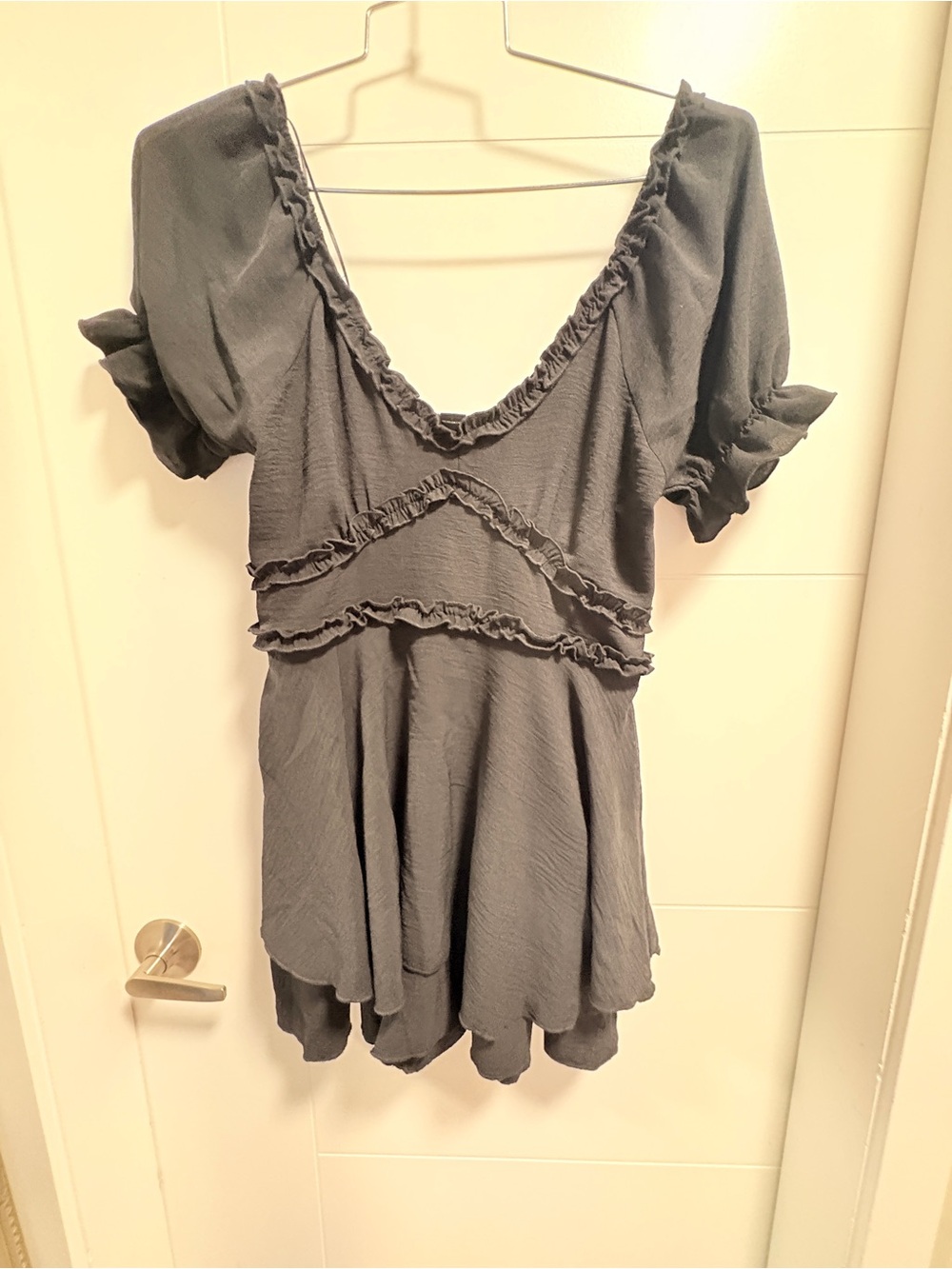 Women's Ruffled V-Neck Short Sleeve romper Charcoal